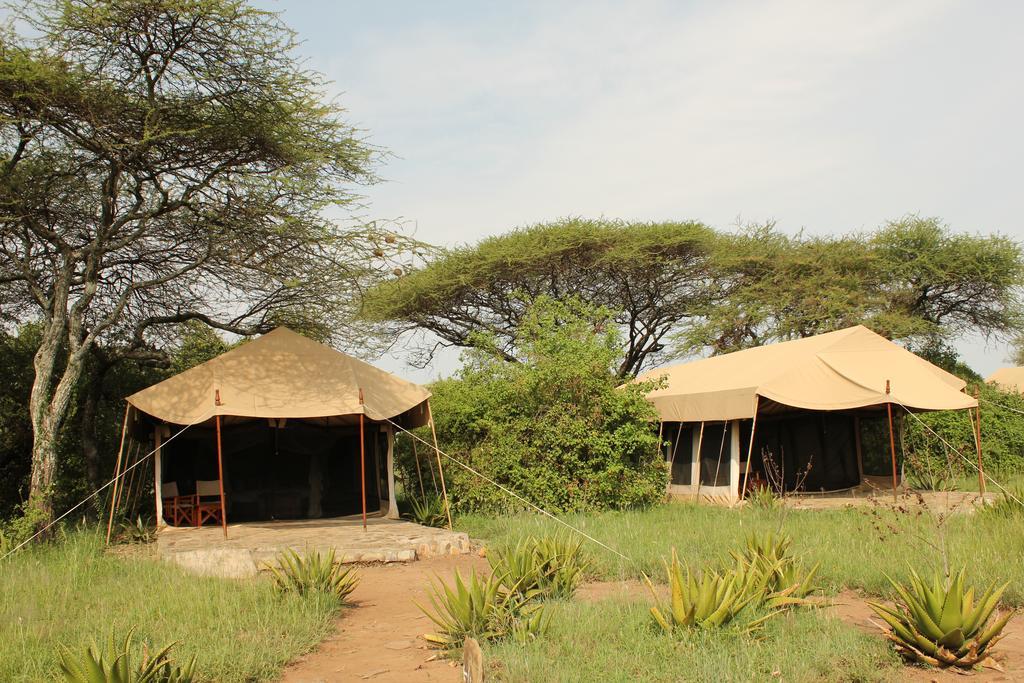 Mapito Tented Camp Serengeti Hotel Exterior photo